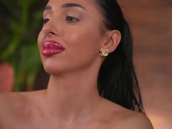 KairaAndrews — modelo de webcam en línea en bongacams