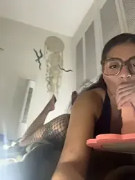 SweetHushviolet — Stripchat profile photo