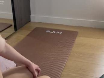 cutieeeeva — modelo de webcam en línea en chaturbate