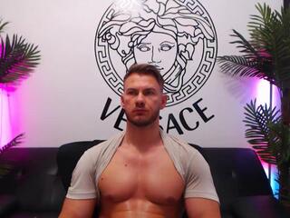 Marco Riciardo — modelo de webcam en línea en flirt4free