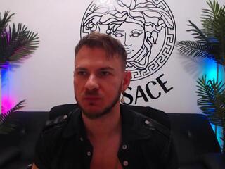 Marco Riciardo — modelo de webcam en línea en flirt4free