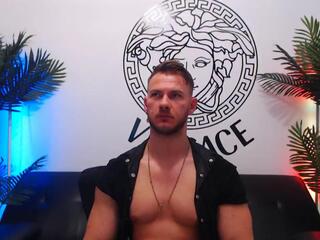 Marco Riciardo — modelo de webcam en línea en flirt4free