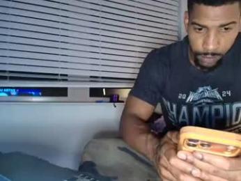 chefdev — modelo de webcam en línea en chaturbate