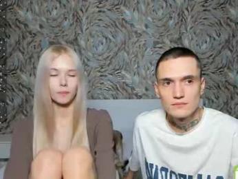 eshcka — modelo de webcam en línea en chaturbate