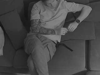 voyeurcam-julmodels-living-7 — Camsoda stream photo (Apr 2026)