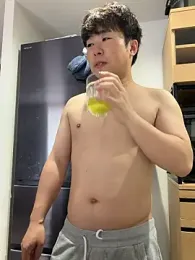 Nobu_469 — modelo de webcam en línea en stripchat