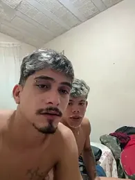 Uchihaxxx — modelo de webcam en línea en stripchat
