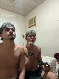 Uchihaxxx — modelo de webcam en línea en stripchat
