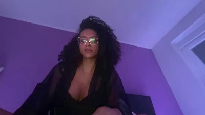 MillaB — Cam4 stream photo (Mar 2026)