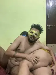 SEXYC0UPLEE — Stripchat stream photo (May 2025)