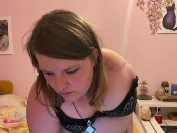 AnnaCuddles — Bongacams stream photo (Aug 2026)