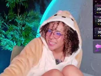 emma_nakamura — Chaturbate stream photo (May 2026)