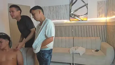 friendslikeplay — Stripchat stream photo (Mar 2026)