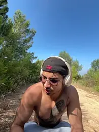 David_Tresh5 — modelo de webcam en línea en stripchat