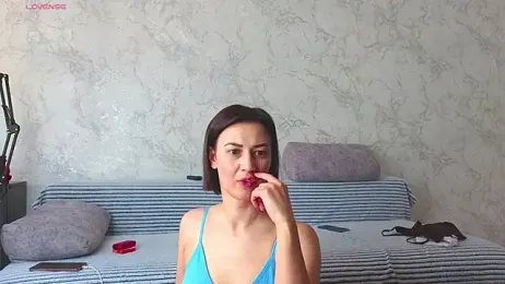 Helen198705 — modelo de webcam en línea en stripchat