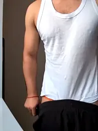 handsome-hunky — Stripchat stream photo (Mar 2026)