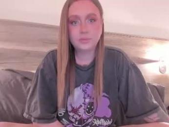 alexashowcum — Chaturbate stream photo (Jun 2026)