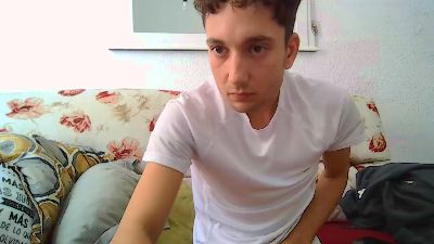 efebo_twink1 — modelo de webcam en línea en cam4
