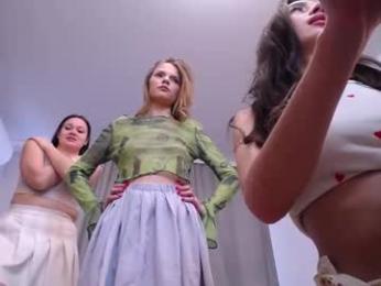 liana_meow246 — Chaturbate stream photo (Feb 2026)