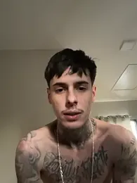 dylan_wolf — Stripchat stream photo (Jul 2026)