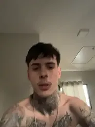 dylan_wolf — Stripchat stream photo (Jul 2026)