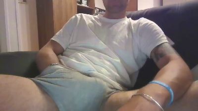 danielone90a — Cam4 stream photo (May 2026)