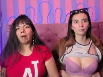 valkiria_and_dione — modelo de webcam en línea en chaturbate