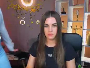 lina_fox12 — Chaturbate stream photo (Jun 2026)