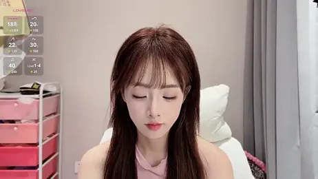 -ov-er- — Stripchat stream photo (Jul 2026)