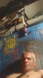chewyLouie — Cam4 stream photo (Aug 2026)
