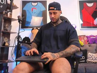 Magic Mak — Flirt4free stream photo (Apr 2026)