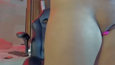 Hannaa_Millerr — Stripchat stream photo (Nov 2023)