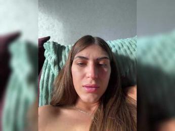 KamillaRuss — modelo de webcam en línea en bongacams