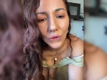 _Happy_Lady_ — modelo de webcam en línea en bongacams