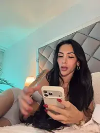 morganaramirez — modelo de webcam en línea en stripchat