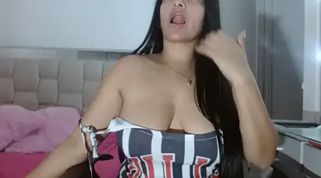 _Zooee_ — Stripchat stream photo (Jan 2025)