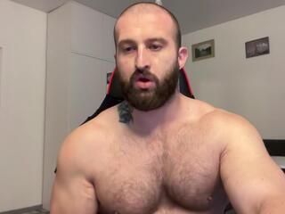 Panda Muscle — modelo de webcam en línea en flirt4free