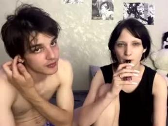 altycouple — modelo de webcam en línea en chaturbate