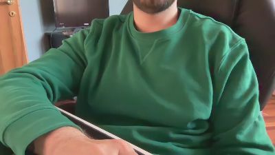 alanempe — Cam4 stream photo (May 2026)
