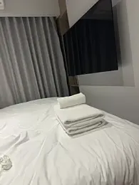 zhuendong000001 — modelo de webcam en línea en stripchat