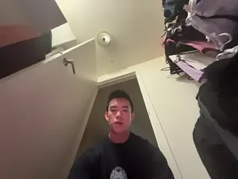 dlasian1998 — Stripchat stream photo (Jul 2026)