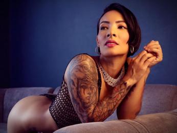 LadyRussell — Livejasmin stream photo (Apr 2025)