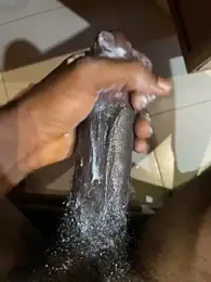 blackcreamdick — modelo de webcam en línea en stripchat