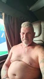 Batacchio70hot — modelo de webcam en línea en cam4