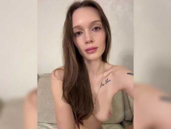 AnyaAngel — modelo de webcam en línea en bongacams