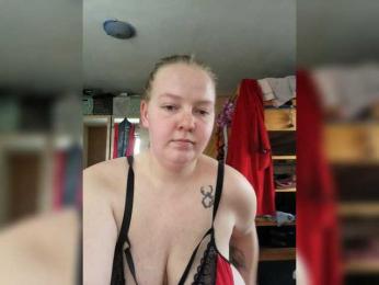 Carolin — Bongacams stream photo (Mar 2026)