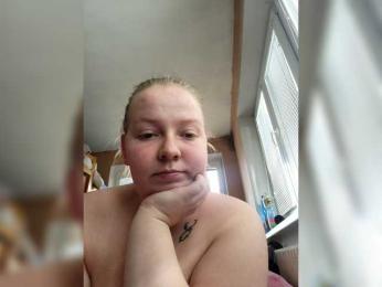 Carolin — Bongacams stream photo (Mar 2026)