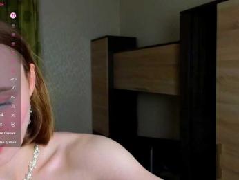 Adelina-Cowell — bongacams