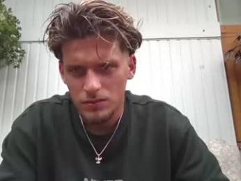 roberto_twink1 — Chaturbate stream photo (Jul 2026)