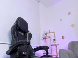 nicolesteele — Camsoda stream photo (May 2026)